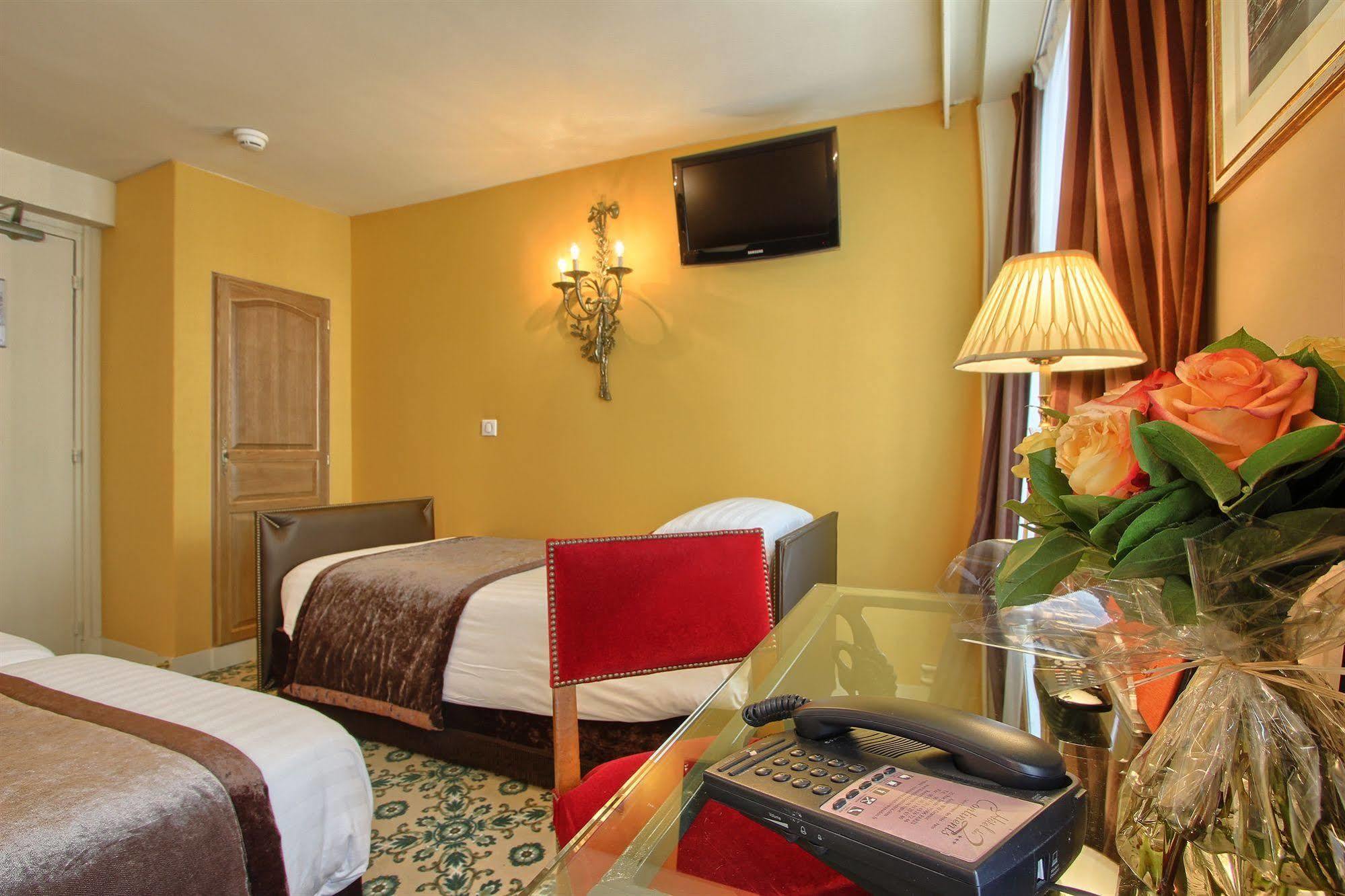 Des Deux Continents Hotel Parijs